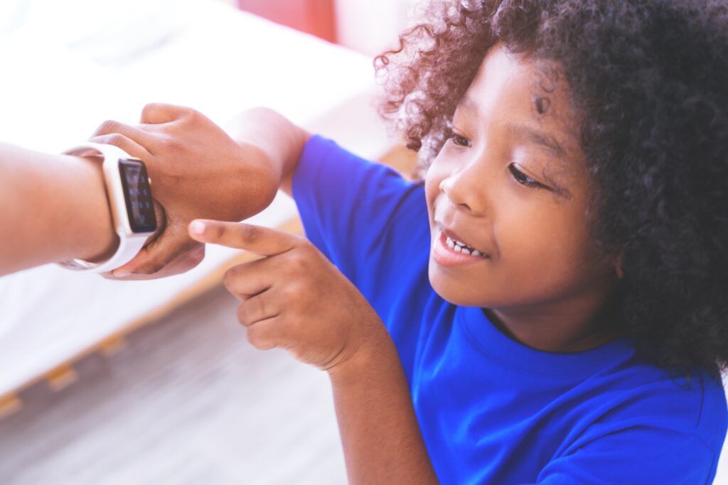 montre gps pour enfant